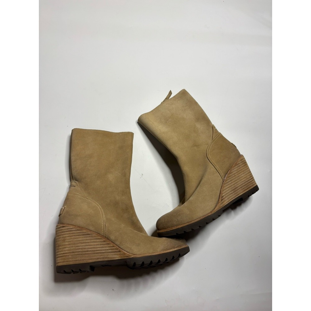 Sorel After Hours Mid Top Waterproof Beach Tan Suede Wedge Boot Women's Size 9